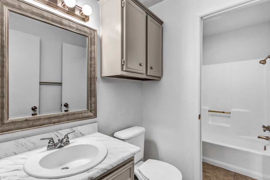 Building Photo - 3402 Timberline Ct