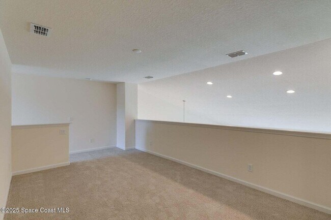 Building Photo - 759 Simeon Dr