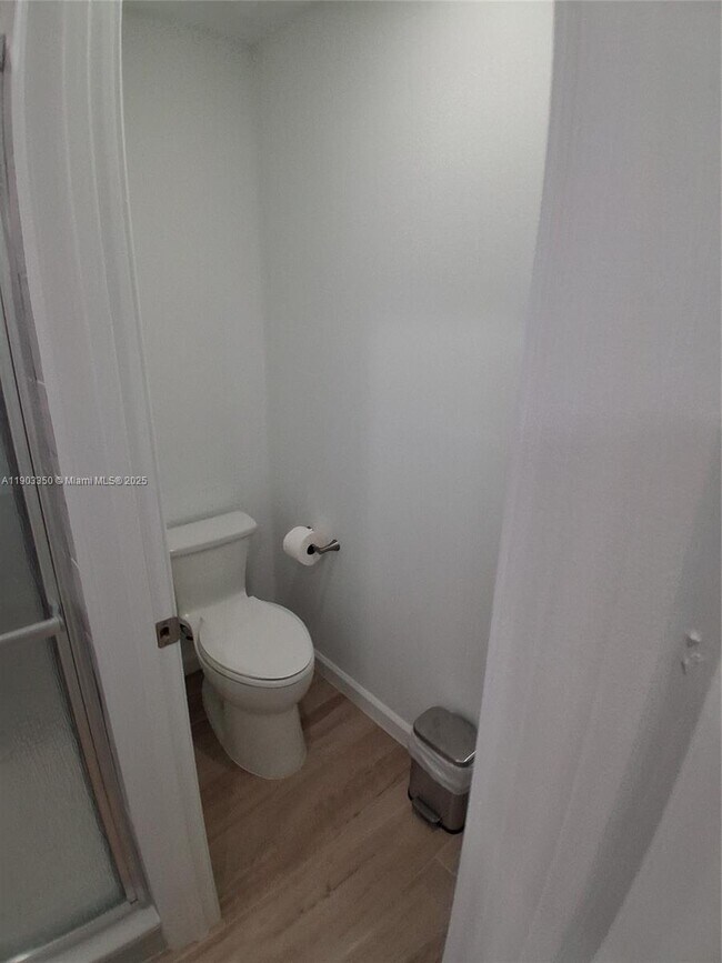 Building Photo - 4921 SW 164th Terrace