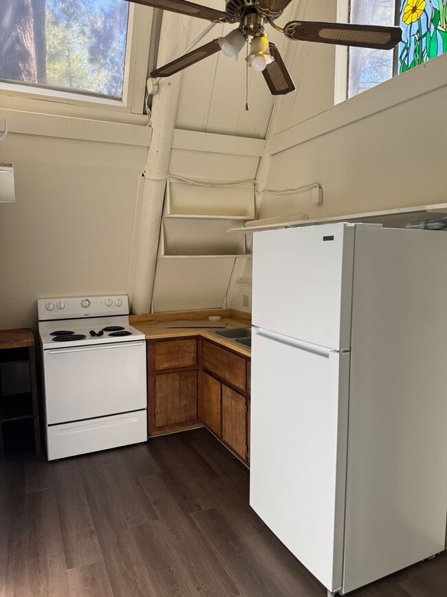 Building Photo - 1 bed 1 bath + loft in Mountainaire