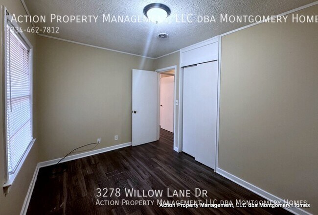 Building Photo - 3278 Willow Ln Dr