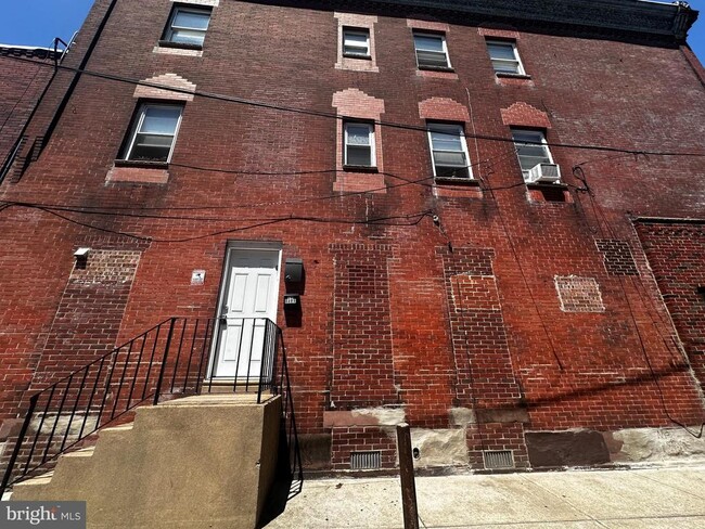 Building Photo - 1416 Snyder Ave
