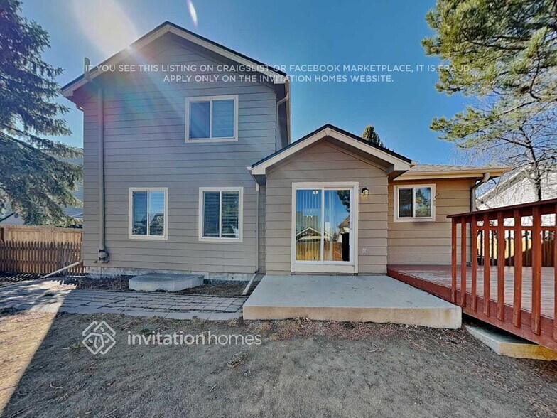 Building Photo - 13540 Garfield St