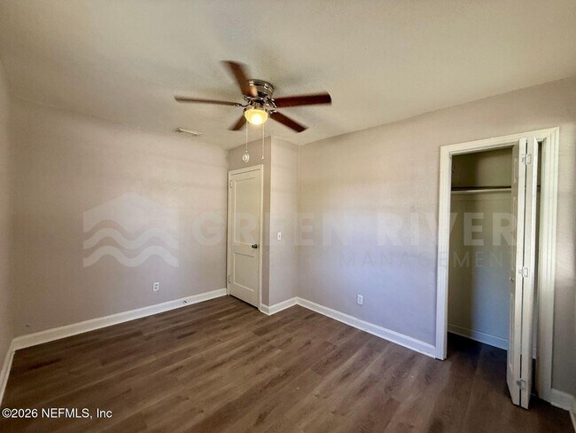 Building Photo - 3078 W 15th St