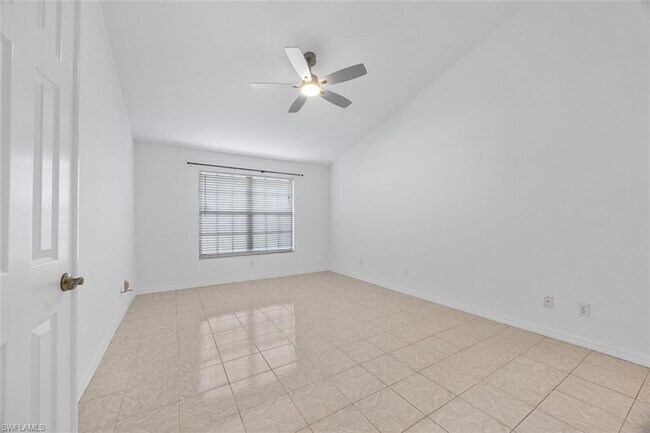 Building Photo - 6654 Tannin Ln