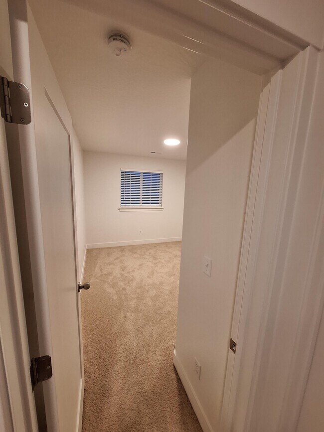 Building Photo - 5116 Rustic Patch Rd