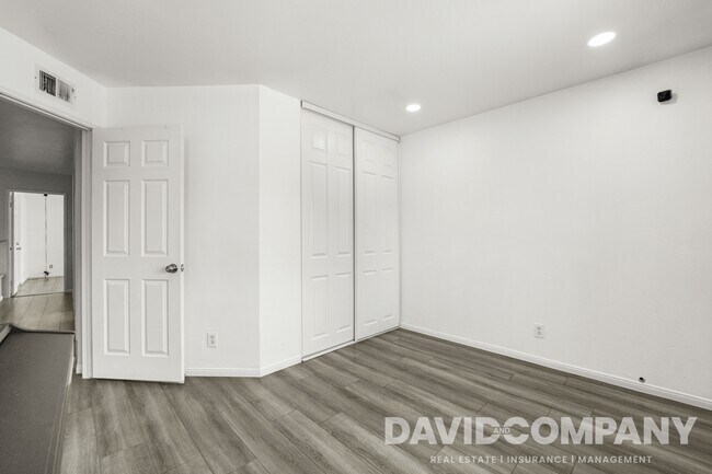 Building Photo - 1258 Biltmore Cir