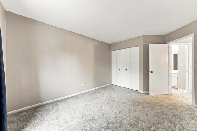 Building Photo - 24 Cedar Grove Ct