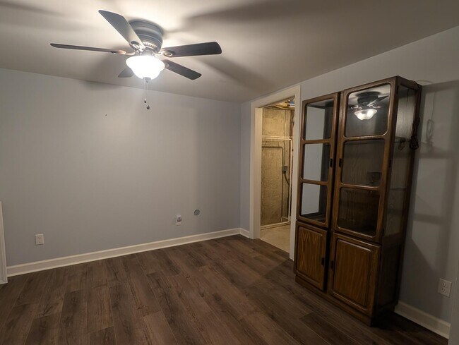 Building Photo - 4125 Spruce St