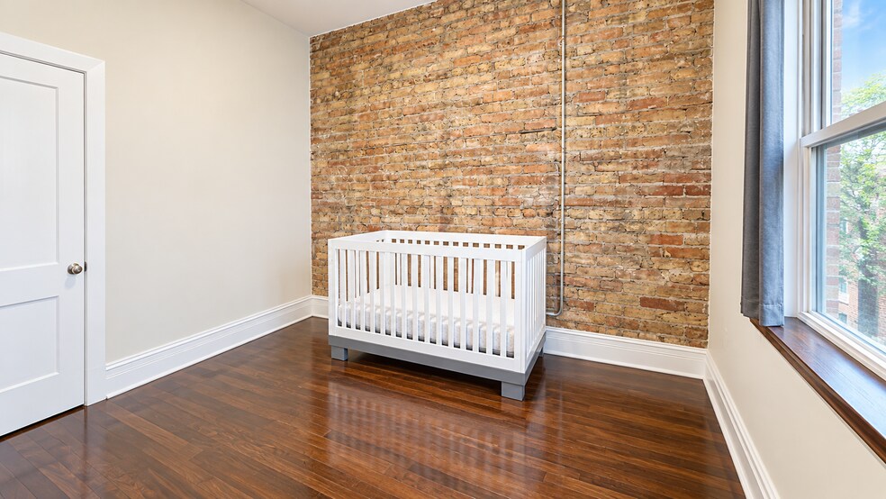 Building Photo - 2169 N Milwaukee Ave