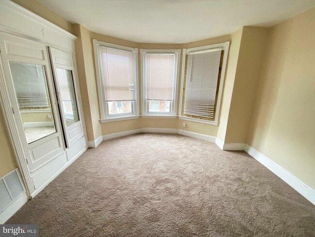 Building Photo - 3543 Stouton St