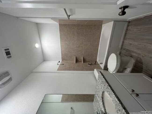 Building Photo - 446 Fairy Duster Dr