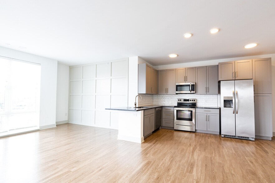 WOODBURN EXCHANGE 2533 Woodburn Ave Cincinnati OH 45206 Apartment Finder