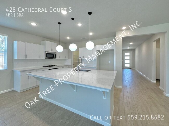 Building Photo - 428 Cathedral Ct