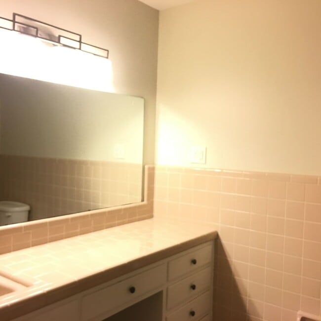 Building Photo - 3 bedroom Home for Rent