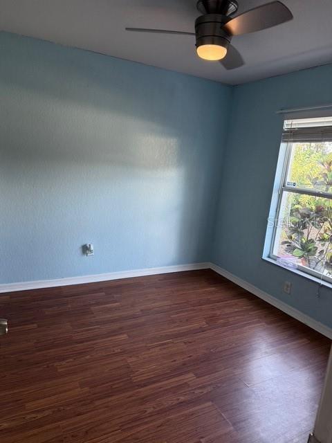 Building Photo - 911 Valmar St