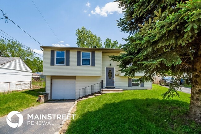 Building Photo - 4018 Breathitt Pl