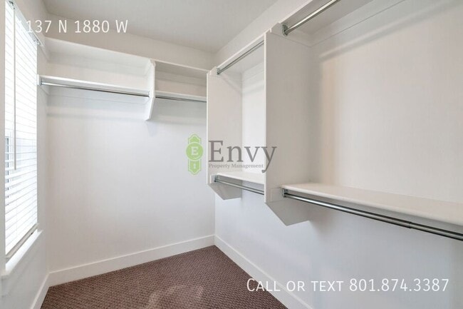 Building Photo - 1137 N 1880 W