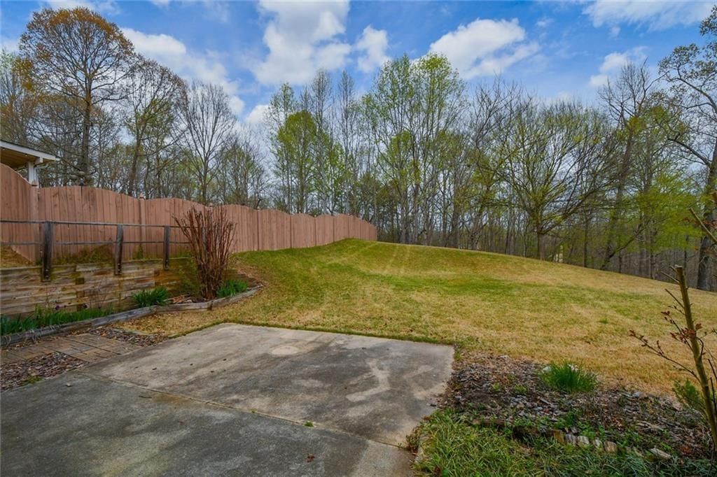 Building Photo - 420 Rockbass Rd