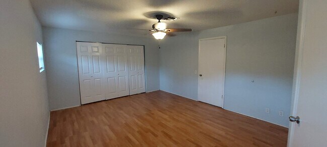 Building Photo - 12651 Tinley Rd