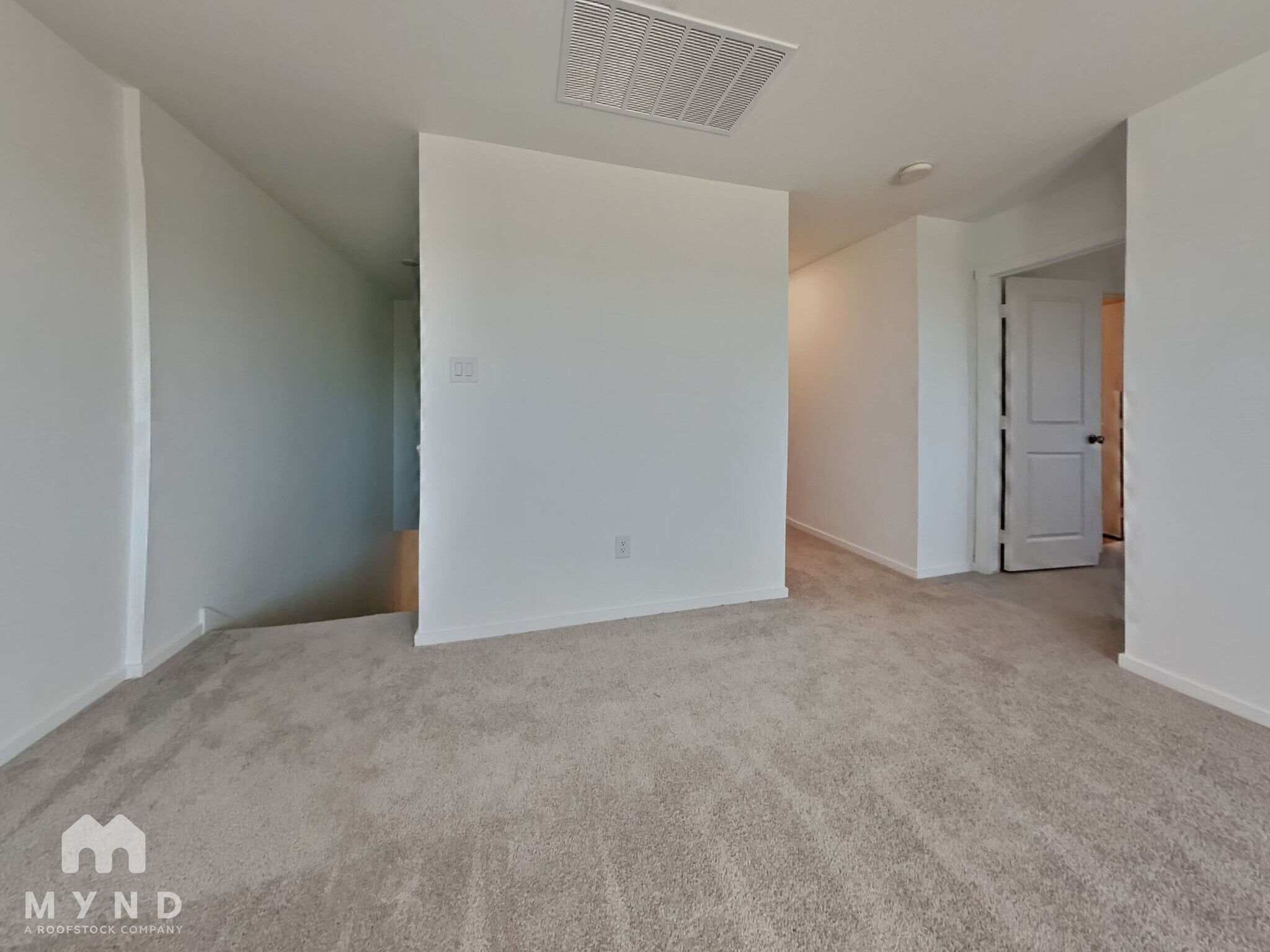 Building Photo - 539 Layne Overlook