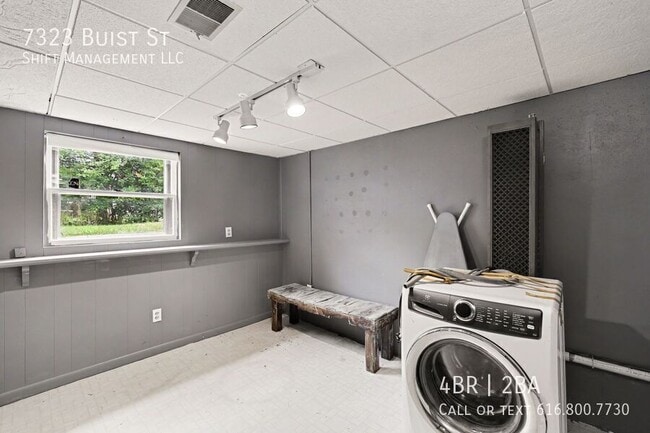 Building Photo - 7323 Buist Dr