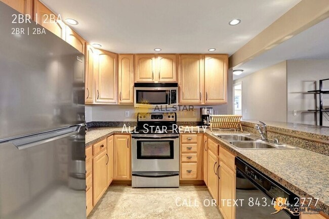 Building Photo - 1514 W 14th Ave