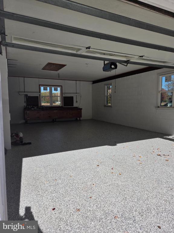 Building Photo - 588 Gum Bush Rd