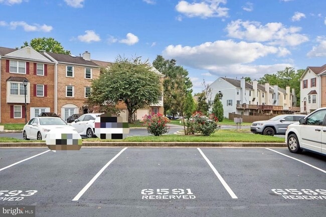 Building Photo - 6591 Ewald Ct