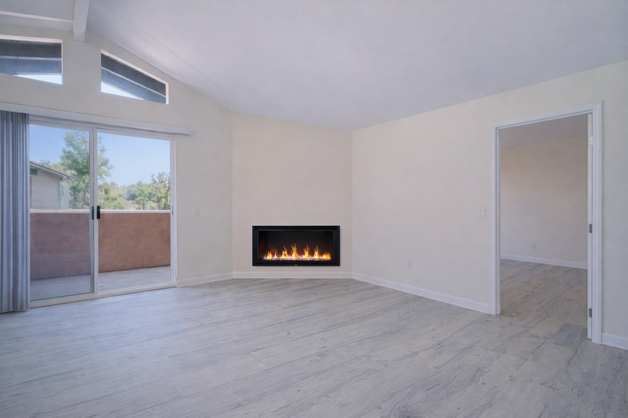 Living Room - 17161 Alva Rd