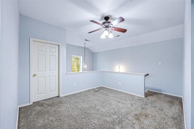 Building Photo - 28507 Chateau Springs Ct