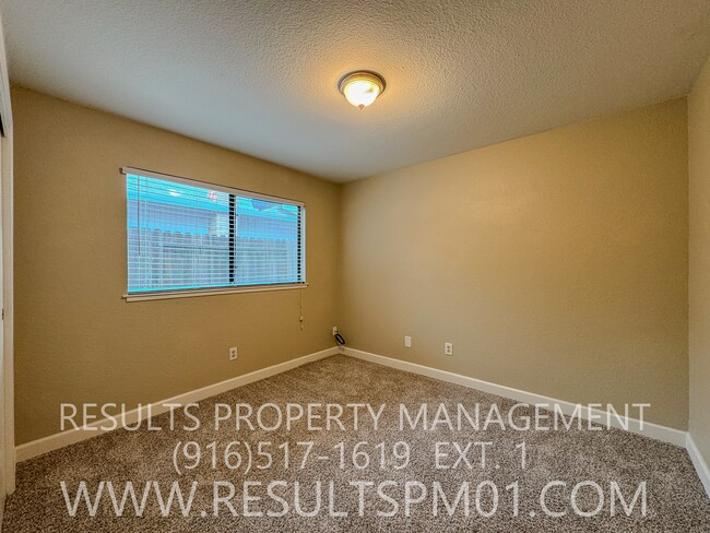 Building Photo - Spacious Single-Story Home in Prime Citrus Heights Location