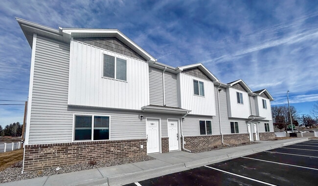 Building Photo - 190 Margette Way