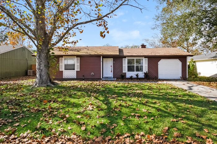 Primary Photo - 1864 Shannon Lake Dr