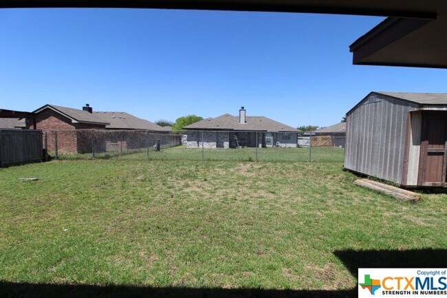 Building Photo - 4209 Adobe Dr