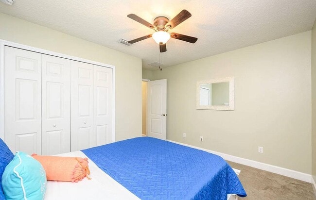 Building Photo - 617 Champion Ridge Dr