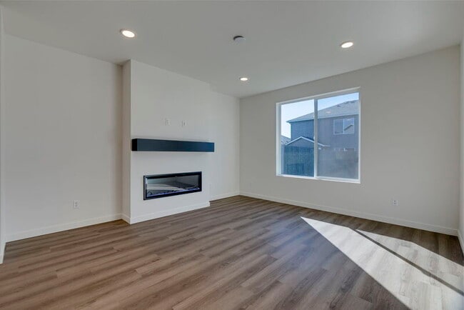 Building Photo - 1843 NW 18th Way