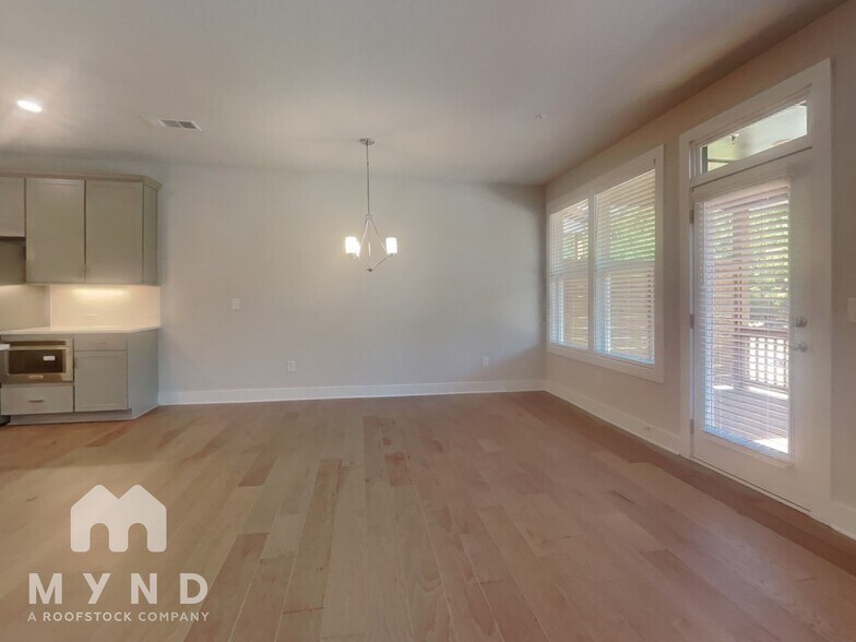 Building Photo - 1273 Windmill Pkwy