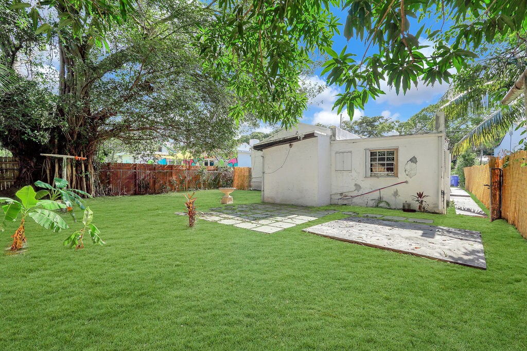 Building Photo - 45 NW 48th St