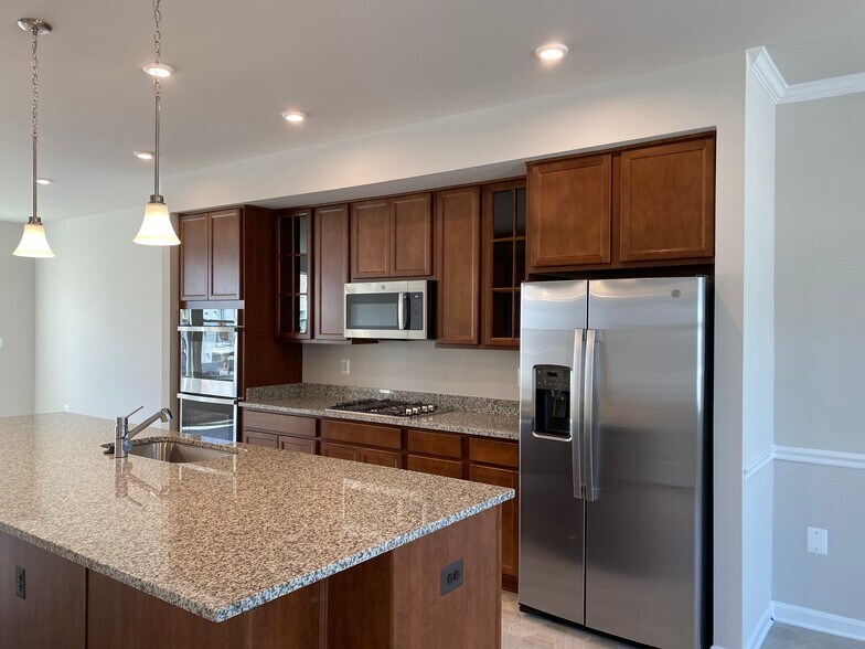 Building Photo - 3969 Shire Meadow Ln