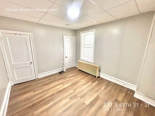 Building Photo - 223 S 49th St