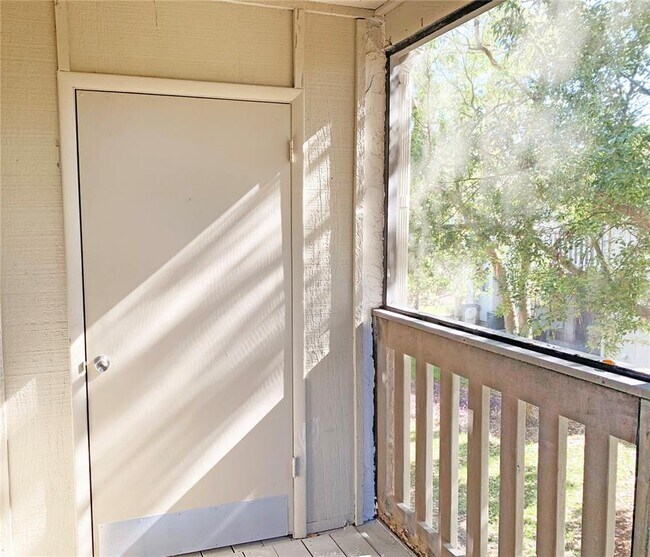 Building Photo - 125 Springwood Cir