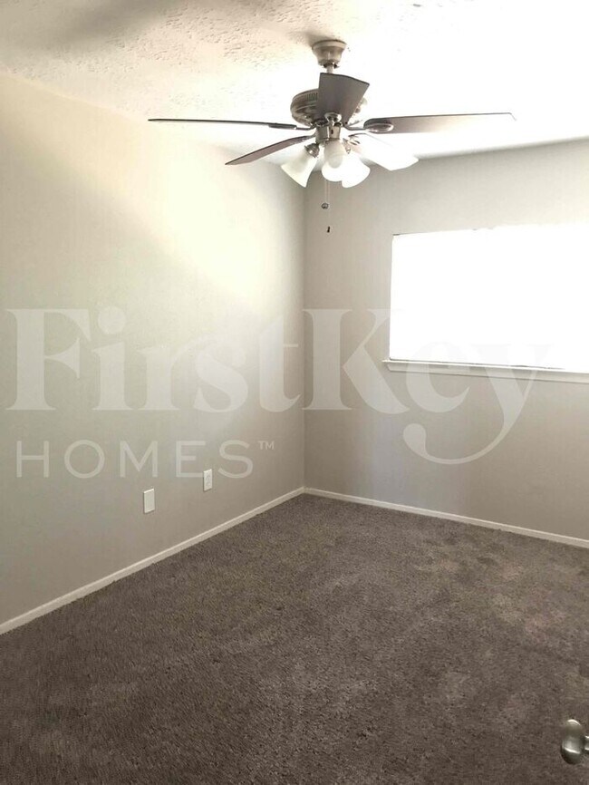 Building Photo - 8519 Rockmont Ct