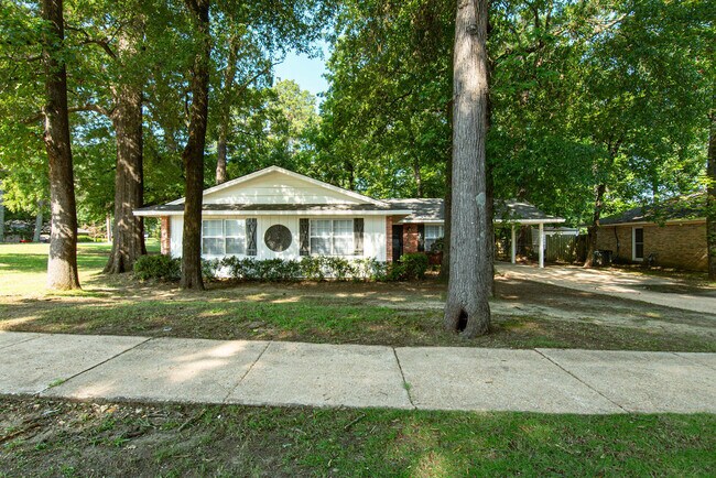 Building Photo - 4228 Johnstown Dr