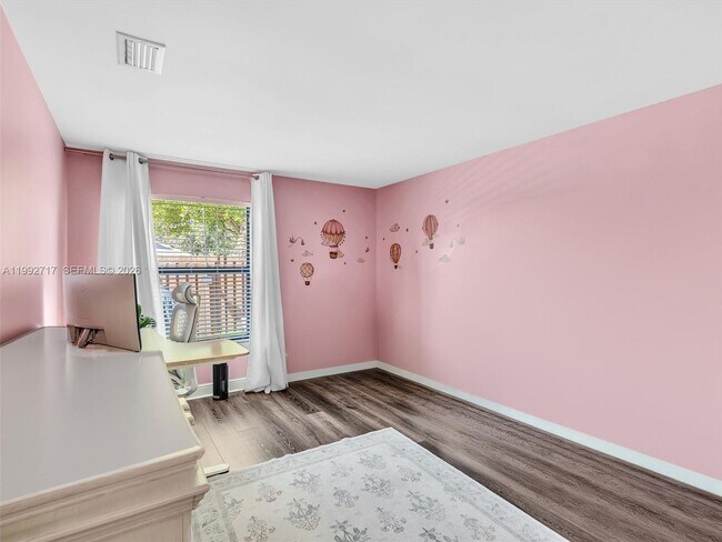 Building Photo - 2083 Augusta