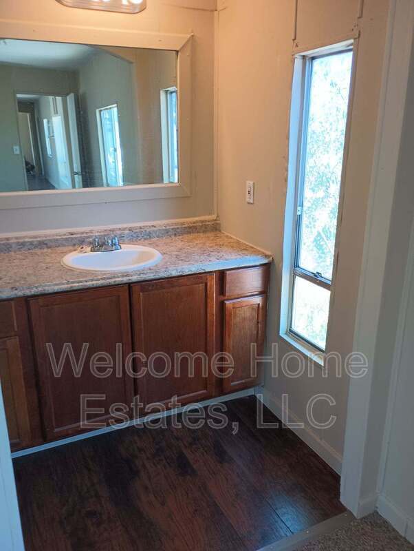 Building Photo - 3311 N Flowing Wells Rd