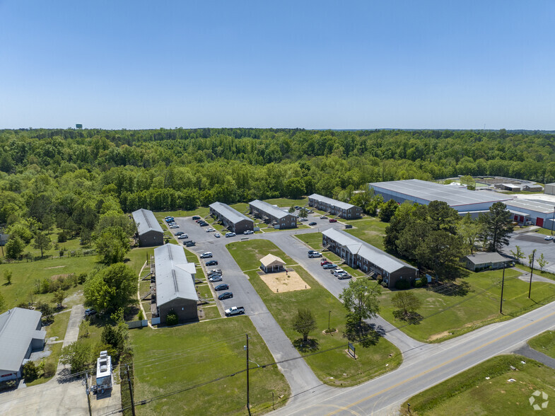 Aerial Photo - Town Creek Apartments