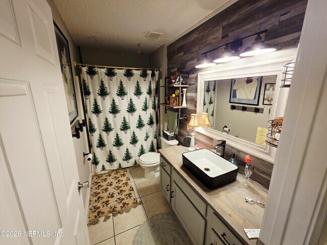 Building Photo - 5671 Ellis Trace Dr