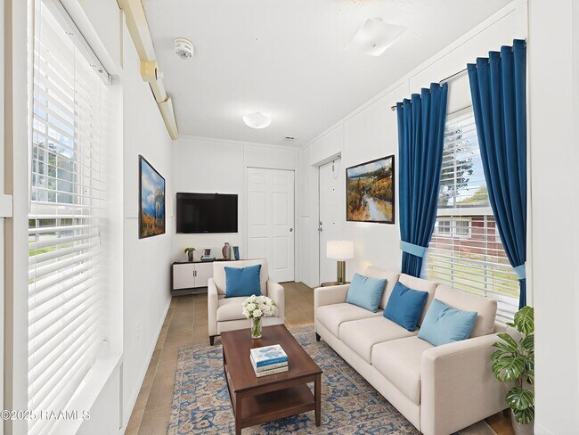 Building Photo - 109 Anne St