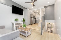 Building Photo - 1508 Kewalo St